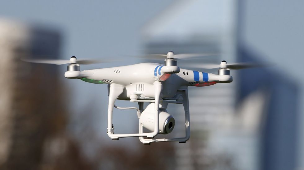 Se ponen en marcha en Provenza los primeros drones carteros